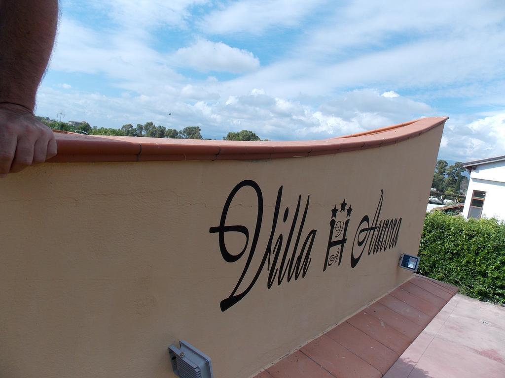 Hotel Villa Aurora Latina Kültér fotó