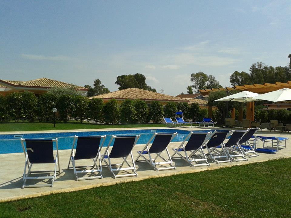 Hotel Villa Aurora Latina Kültér fotó