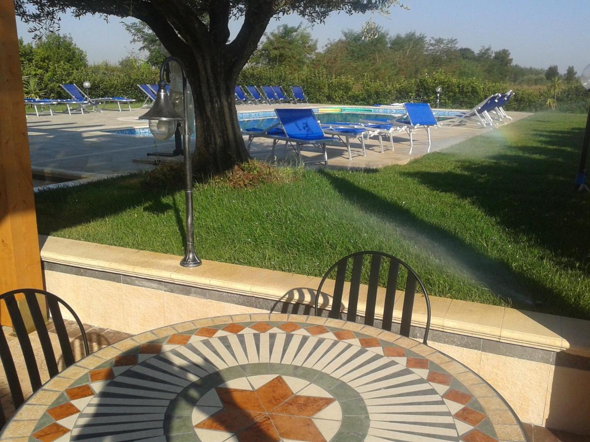 Hotel Villa Aurora Latina Kültér fotó